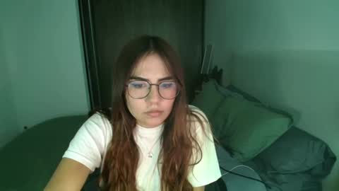 Snapshot of _abbyyyy_ chatting on 13, 2, 2025 abby 3 online show from 13, 2, 2025