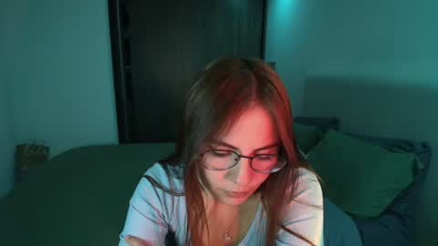 Snapshot of _abbyyyy_ chatting on 12, 3, 2025 abby 3 online show from 12, 3, 2025