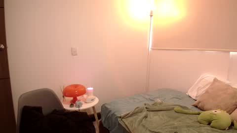 Snapshot of _abbyyyy_ chatting on 7, 10, 2025 abby 3 online show from 7, 10, 2025