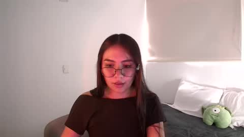 Snapshot of _abbyyyy_ chatting on 14, 12, 2025 abby 3 online show from 14, 12, 2025