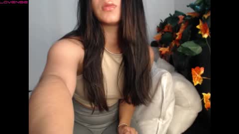 _abrill_20 online show from 11, 10, 2025