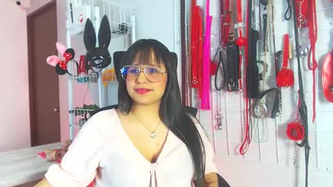 Snapshot of _adahara_queen_ chatting on 26, 11, 2025 Adahara online show from 26, 11, 2025