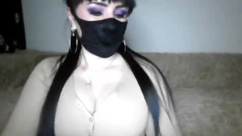 Adela online show from 14, 1, 2025