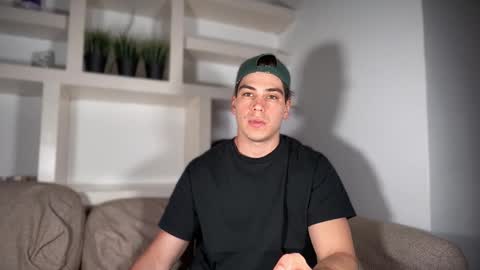 Snapshot of _aesthetic chatting on 26, 9, 2025 _aesthetic online show from 26, 9, 2025