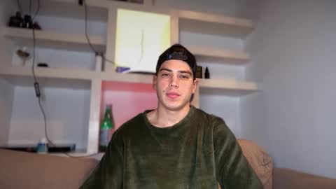 Snapshot of _aesthetic chatting on 7, 2, 2026 _aesthetic online show from 7, 2, 2026