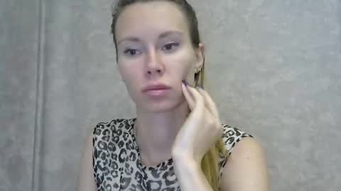 Snapshot of _alex1819 chatting on 18, 11, 2025 _alex1819 online show from 18, 11, 2025