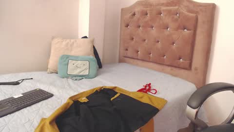 _alice_horny_ online show from 9, 1, 2025