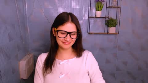 Alice online show from 6, 1, 2025