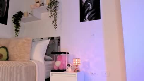Snapshot of _alissonrose chatting on 8, 10, 2025 Karo online show from 8, 10, 2025