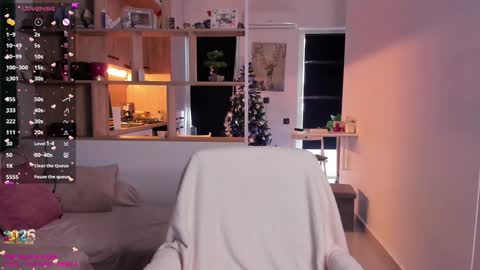 Mia online show from 31, 12, 2024