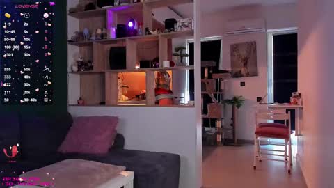 Mia online show from 12, 2, 2025