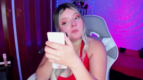 Alisa online show from 23, 10, 2025