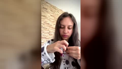 Snapshot of _alyson chatting on 4, 2, 2026 _alyson online show from 4, 2, 2026