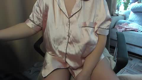 Snapshot of _alyssia_ chatting on 17, 2, 2025 lisa online show from 17, 2, 2025