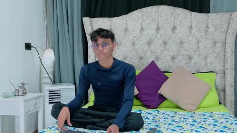 Snapshot of _andrew_williams chatting on 1, 12, 2024 Andres online show from 1, 12, 2024