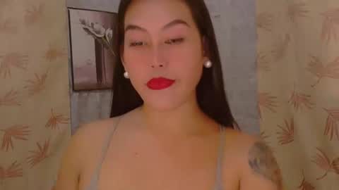 Snapshot of _angelari_ chatting on 29, 9, 2025 Pearl online show from 29, 9, 2025