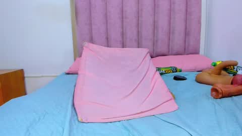 Any online show from 15, 2, 2025