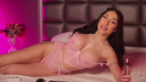 Anna online show from 4, 2, 2025