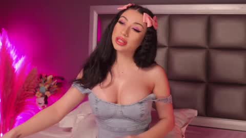 Anna online show from 20, 2, 2025