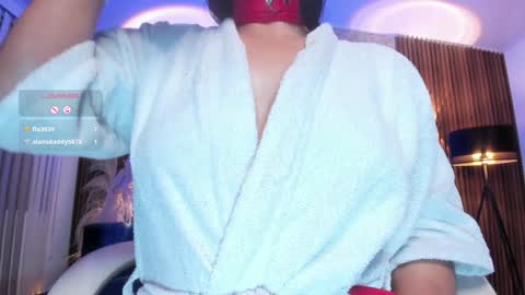 Snapshot of _anna_parker_ chatting on 5, 2, 2025 Ana online show from 5, 2, 2025