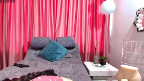 Melissa  online show from 31, 12, 2024