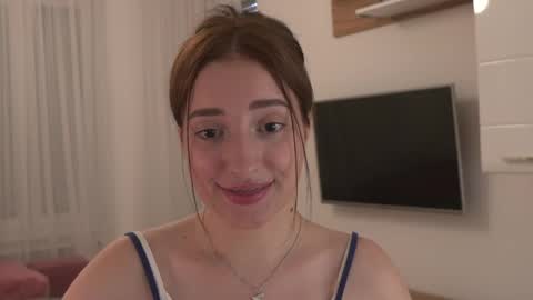 Snapshot of _annieone chatting on 27, 4, 2026 Anna online show from 27, 4, 2026