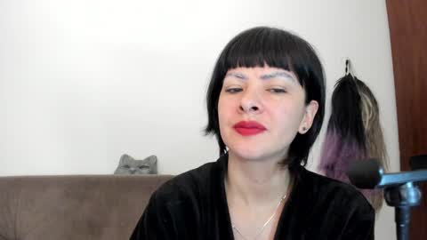 antonia online show from 20, 1, 2025