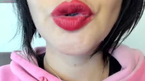 antonia online show from 10, 2, 2025