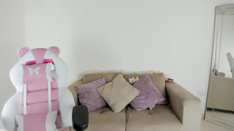 Snapshot of _april_smith_ chatting on 13, 1, 2025 online show from 13, 1, 2025