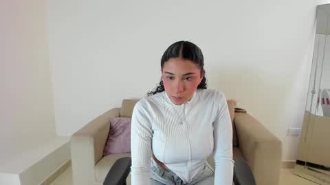 Snapshot of _april_smith_ chatting on 18, 2, 2025 online show from 18, 2, 2025
