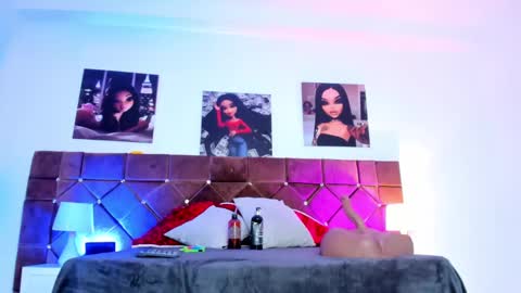 Ariana  online show from 11, 2, 2025