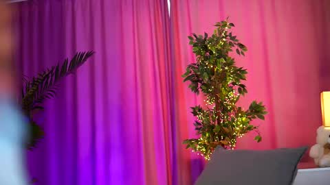 Snapshot of _arielle chatting on 16, 2, 2025 Arielle online show from 16, 2, 2025