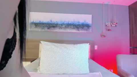 Ashly online show from 26, 10, 2025