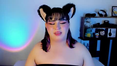 independent model atalaya online show from 23, 2, 2025