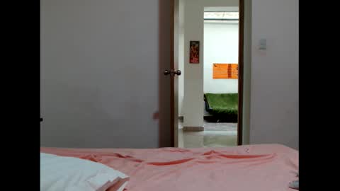 atenea online show from 4, 2, 2026