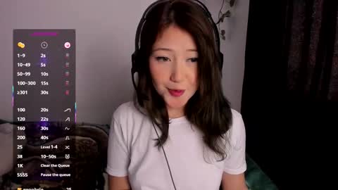 _avril_moore_ online show from 20, 11, 2025