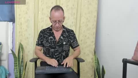 Axel online show from 1, 6, 2026