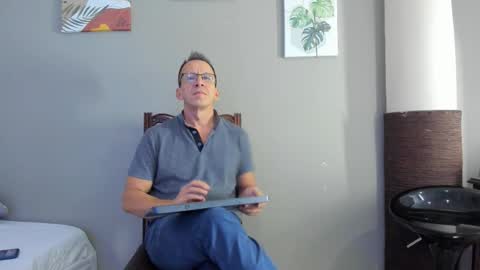 Snapshot of _axelking_ chatting on 24, 11, 2025 _axelking_ online show from 24, 11, 2025