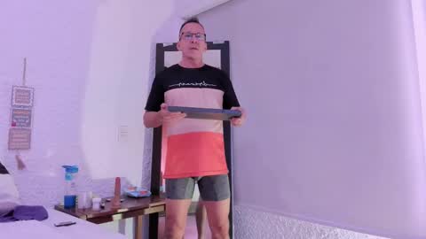 Snapshot of _axelking_ chatting on 3, 12, 2025 _axelking_ online show from 3, 12, 2025