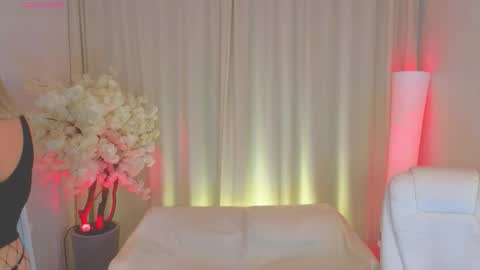 Jess online show from 10, 10, 2025