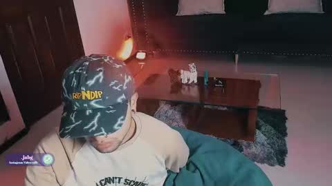 Lunita  online show from 28, 2, 2025