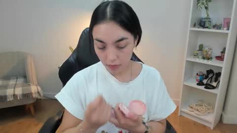 Snapshot of _bellaevans_ chatting on 24, 2, 2026 Bella Evans online show from 24, 2, 2026