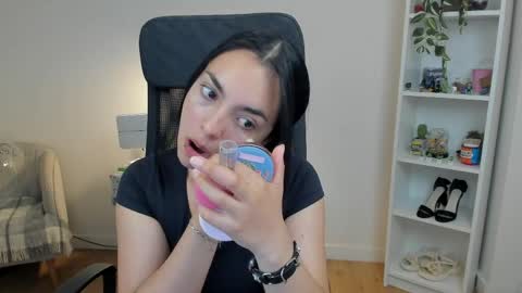 Snapshot of _bellaevans_ chatting on 29, 5, 2026 Bella Evans online show from 29, 5, 2026