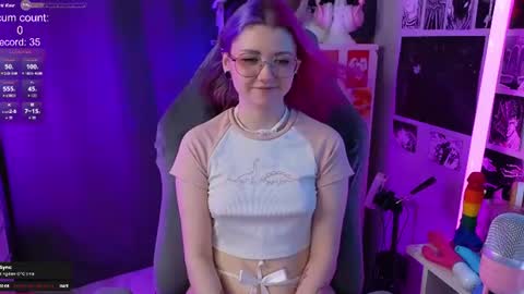 Snapshot of _biscuitty chatting on 15, 7, 2026 Alice .. online show from 15, 7, 2026