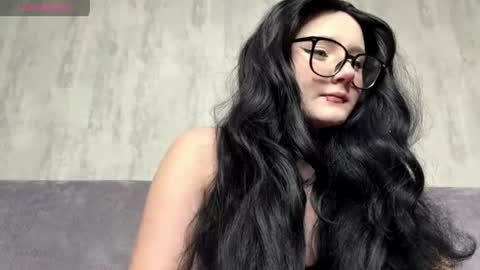 _blackcharm_ online show from 16, 6, 2026
