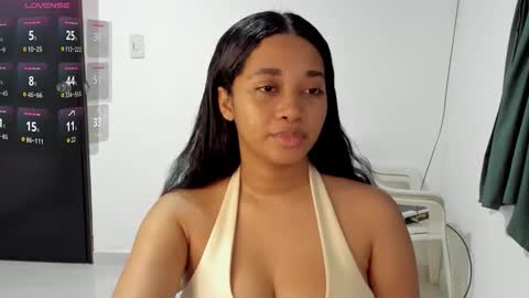 _blairwest_ online show from 11, 10, 2025