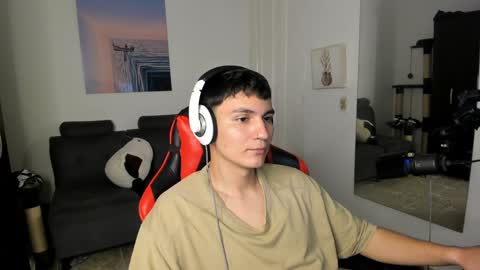 B L A K E online show from 17, 12, 2024