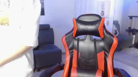 B L A K E online show from 26, 2, 2025