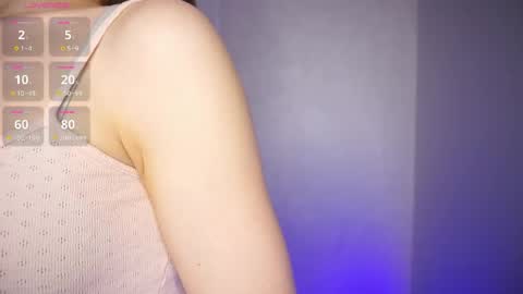 Snapshot of _bluebell__ chatting on 28, 5, 2026 My name is Agnes online show from 28, 5, 2026