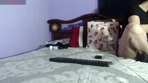 Snapshot of _boombom__ chatting on 29, 10, 2025 _boombom__ online show from 29, 10, 2025